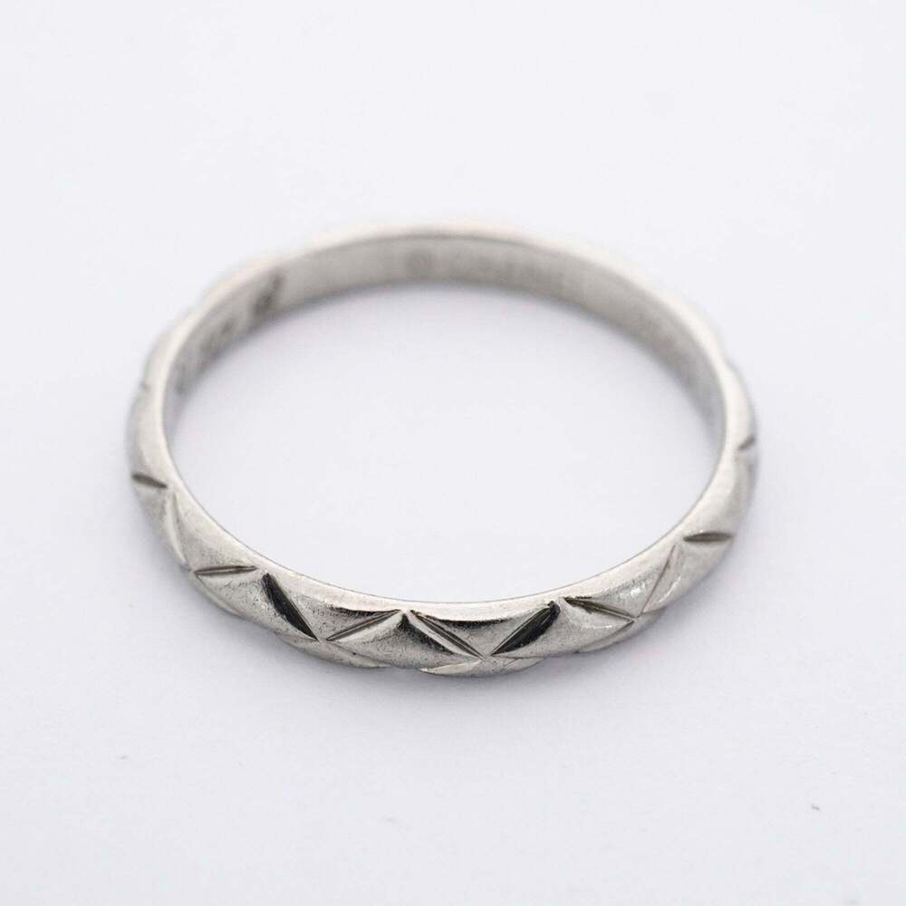 CHANEL Authentic Silver Ring #54 - Picture 3 of 9